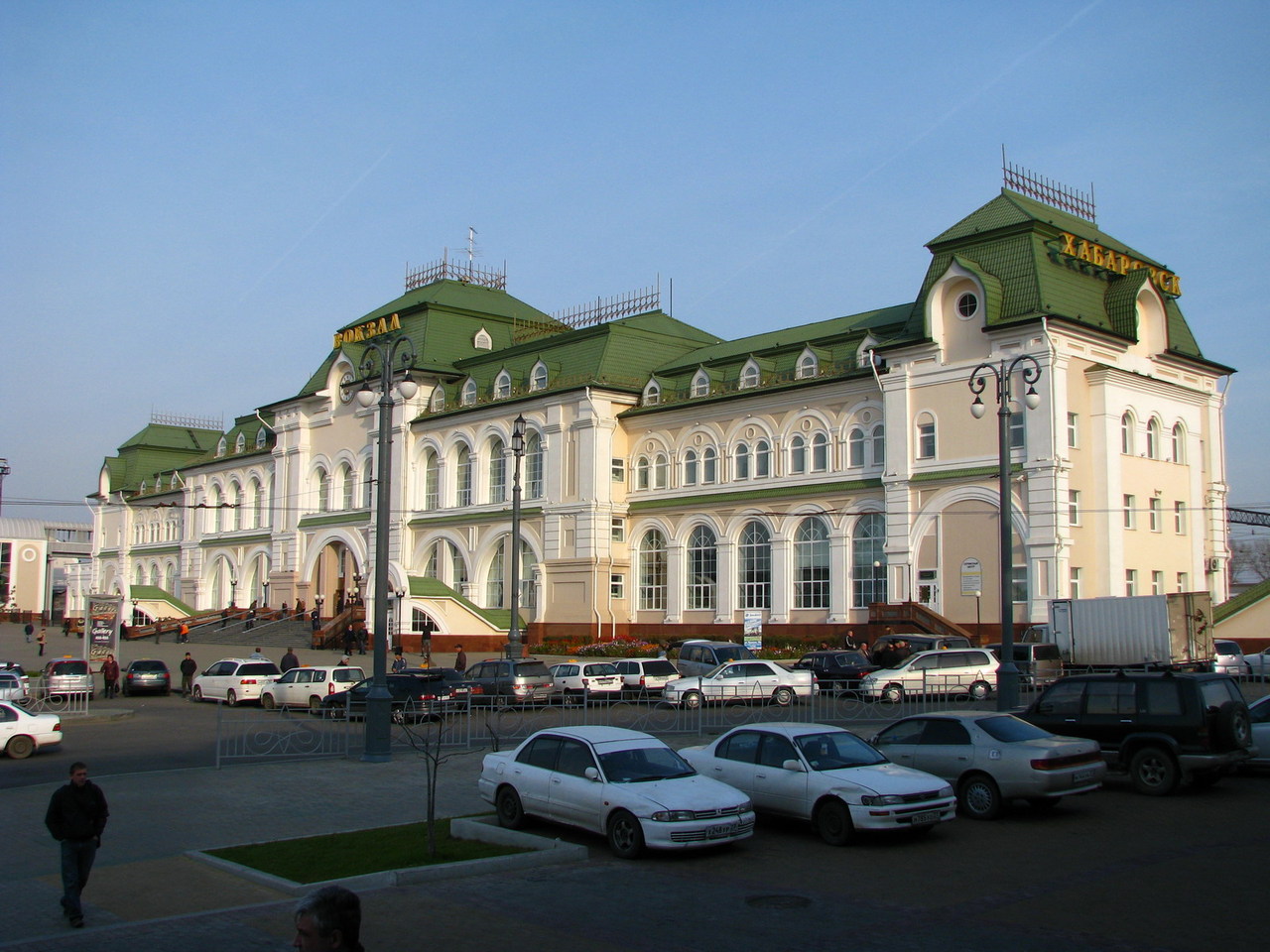 Как добраться до железнодорожного вокзала Хабаровск?