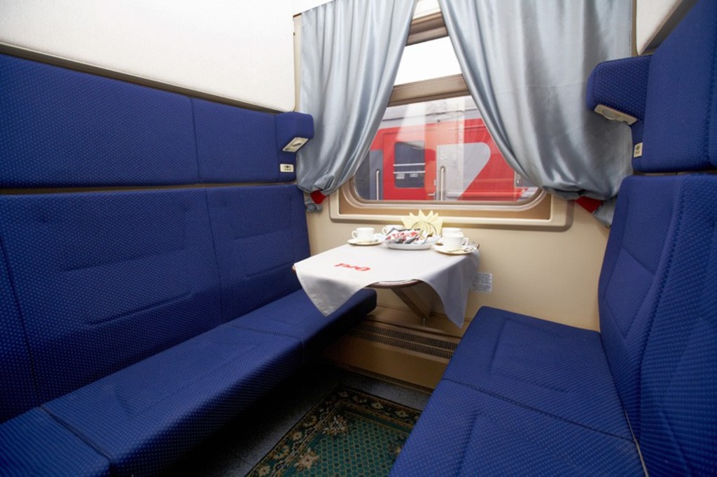 Что такое люкс в поезде ржд фото внутри поезда
